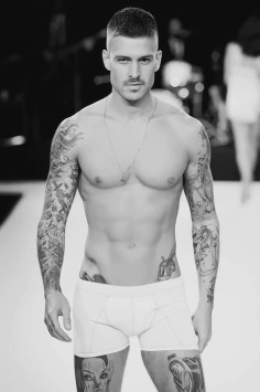 40 Cool Tattoo Designs for Guys | Design Moderne