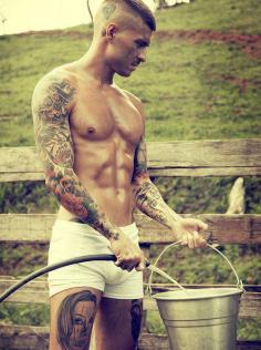 Glad to see it's not all skinny guys with tattoos