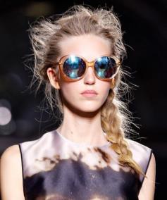 9 dry shampoos to save you from oily summer hair
