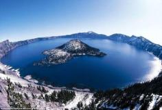Crater Lake: (Oregon, USA)