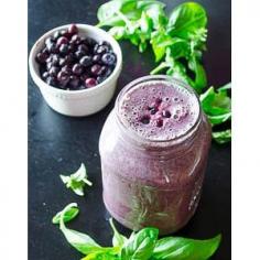 Blueberry Basil Smoothie