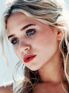 stained lips