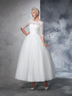 Duchesse-Linie Halbe ärmel Bateau-kragen Netz Ankle-Length Spitze Brautkleider