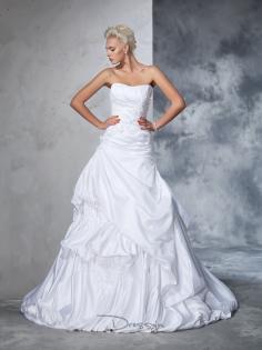 Duchesse-Linie Trägerloser Ausschnitt Satin Applikation Kapelle-Schleppe Hochzeitskleider