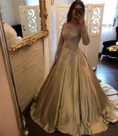 http://www.babyonlinedress.de/g/designer-golden-brautkleider-mit-armel-lang-prinzessin-hochzeitskleider-gunstig-online-110359.html