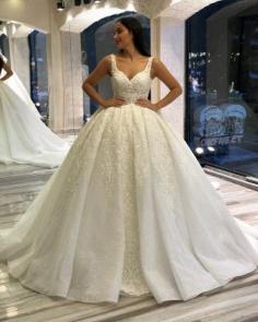 Designer Brautkleider Prinzessin | Hochzeitskleider mit Spitze