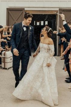 SchÃ¶ne Brautkleider mit Ãrmel | Hochzeitskleider Spitze