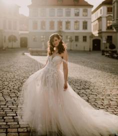 Schlichte Hochzeitskleider Spitze | Boho Brautkleider Online Kaufen