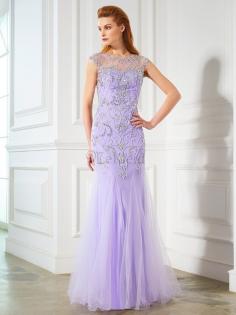Normale Taille Tüll Schaufel-Ausschnitt Meerjungfrau Stil Perlenbesetztes Ballkleid