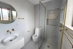 ON Q Building Group is a reputable business offering quality bathroom renovations in Black Rock. We have over 15 years of experience in the industry, and we have what it takes to handle your bathroom remodelling project. Our team delivers high-quality carpentry and comprehensive project management services for jobs of all sizes. We have professional and highly trained tradespeople who focus on reliability and quality across all projects.