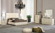 TB740 BEDROOM SUITE

TB740 BEDROOM SUITE

Contemporary style bedroom suite. Mattress not included.

Price displayed is for Queen size bed frame