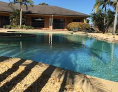 Live the Australian Dream, and come join our already high motivated team of Pool Technicians & never look back. We provide all the training and backup you need to become a truly self-employed mobile pool technician. Become your own boss, work your own hours to a dream job with minimal stress with high income.