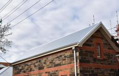 While there are few companies who can offer you a roof replacement Adelaide, not all of them have a proven track record to back their claims. Our extensive history is filled with hundreds of happy customers who continue to reap the rewards of our handy work. Furthermore, we’ll throw some advice in the mix where necessary to increase the durability and strength of your roof where we can! We’re not like the conventional roofing companies, which is why we’ve divided our process into three comprehensive, yet simple steps.