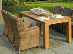 We understand that a beautiful lawn can transform your outdoor space and are committed to providing the highest quality service. Our reputation for great rates and customer satisfaction sets us apart. By choosing GreenEdge Turf and Garden Care, you’re ensuring your turf is laid by professionals who pay attention to every detail, avoiding common mistakes that can lead to unsightly lawns.