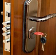 We provide Residential Locksmith and Commercial Locksmith services including Lock Rekey Service, Lock Installation and security upgrades. Locked out? Call for Car Lockout Service or House Lockout Service. Our Car Locksmith / Auto Locksmith team handles car keys, unlocking and ignition issues. Licensed, experienced, affordable pricing and satisfaction guaranteed.
