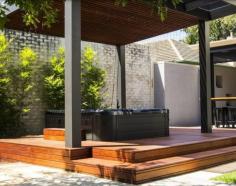 Based in Bayswater, Melbourne Decks and Pergolas services residential across. Every project receives the same level of care, attention to detail, and professional delivery. Our focus remains on creating outdoor spaces that suit architecture while performing reliably in Melbourne’s diverse climate conditions.